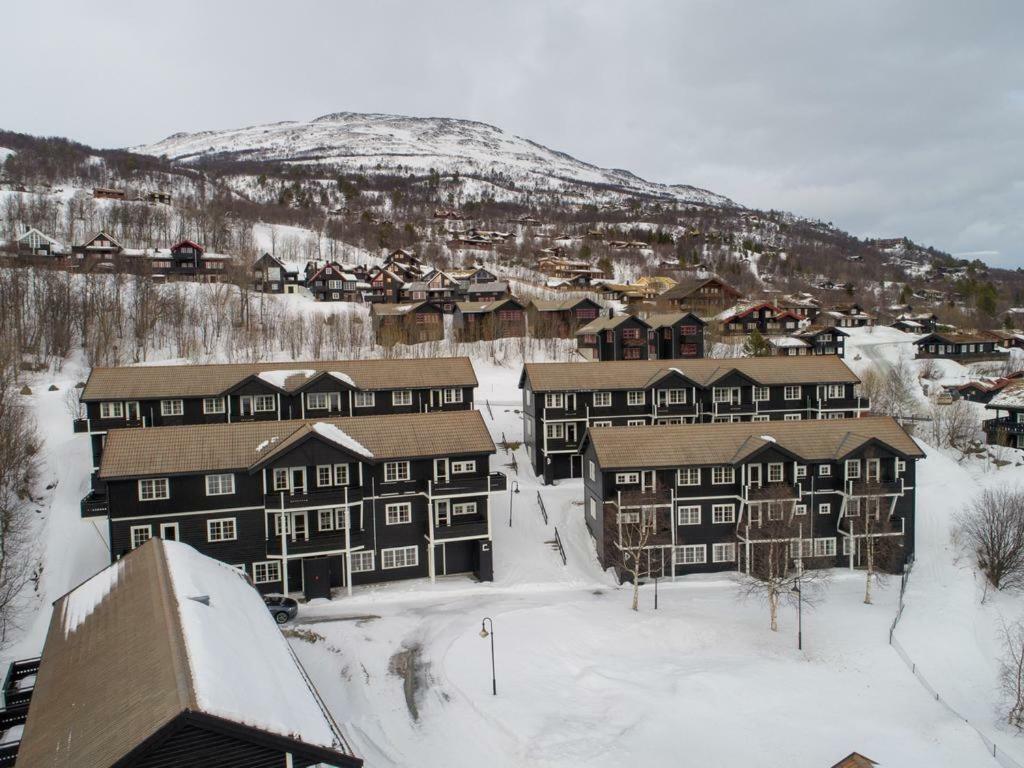 Oppdal Alpintun Stolen Ski In - Ski Out Esterno foto